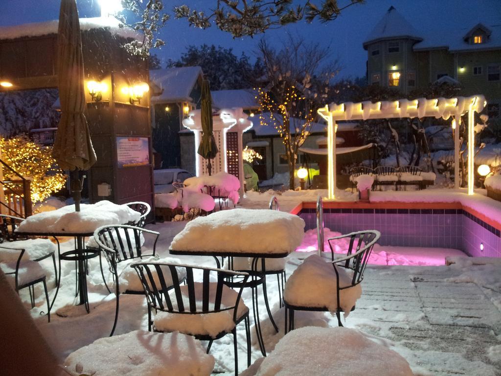Gyeongju Tiamo Pension Extérieur photo
