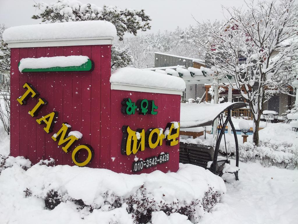Gyeongju Tiamo Pension Extérieur photo