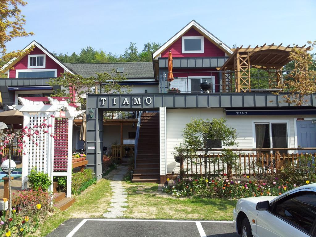 Gyeongju Tiamo Pension Extérieur photo