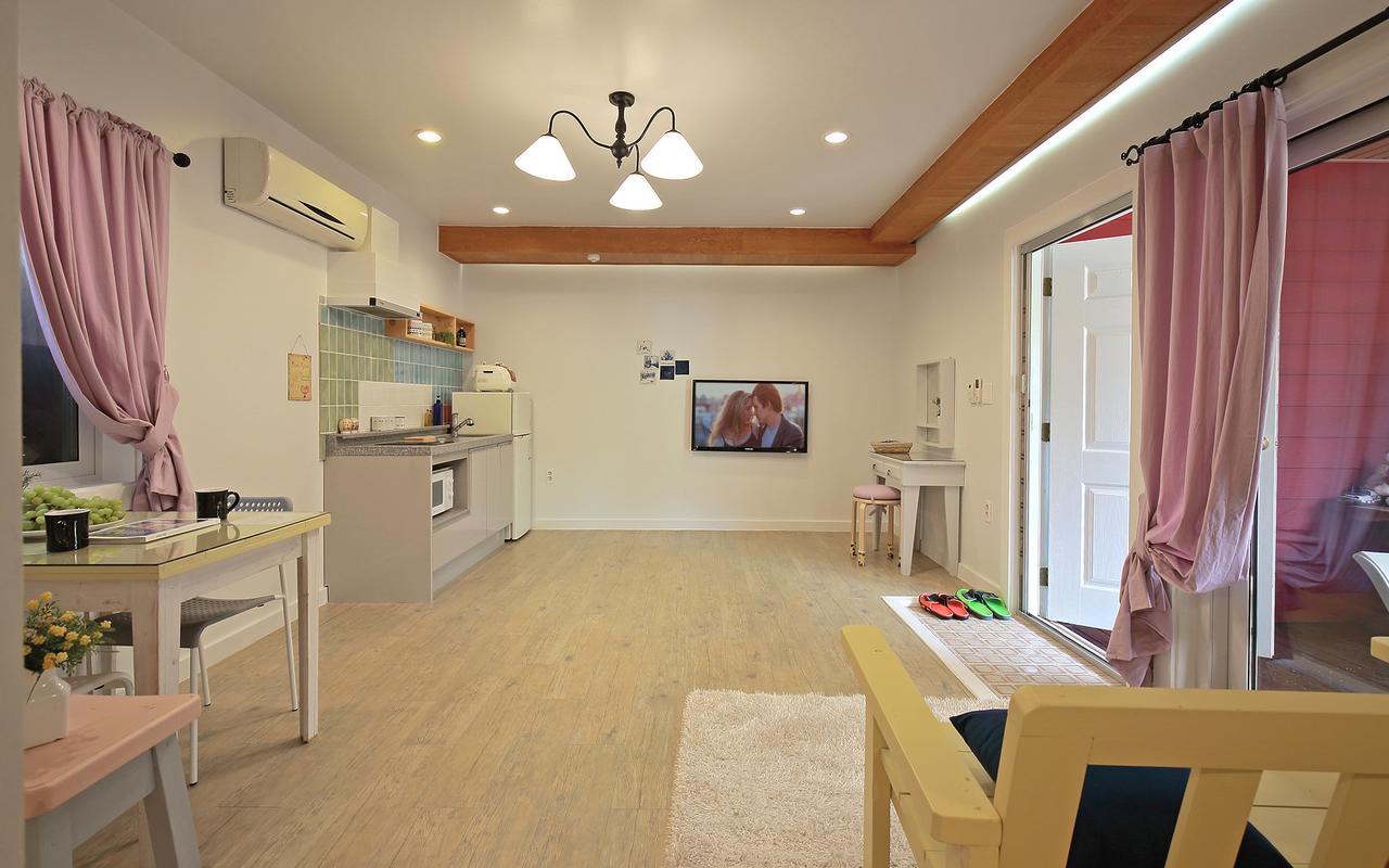 Gyeongju Tiamo Pension Extérieur photo